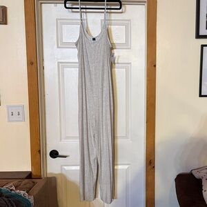 Old Navy Gray and Cream Sleeveless Dress